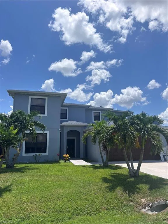 2360 Burton Avenue Fort Myers, FL 33907