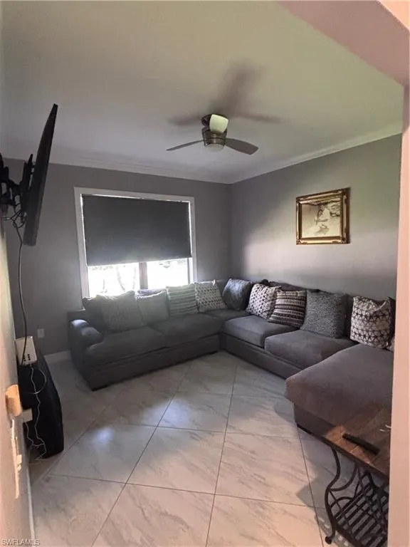 2360 Burton Avenue Fort Myers, FL 33907