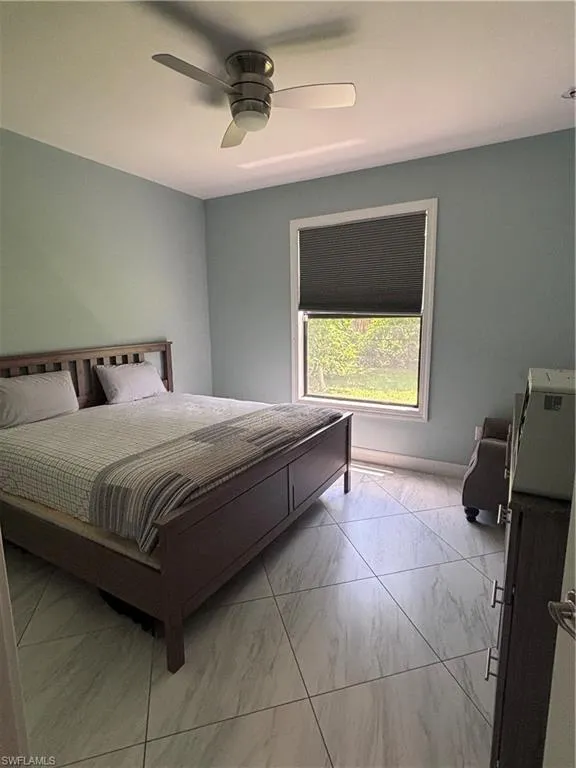 2360 Burton Avenue Fort Myers, FL 33907