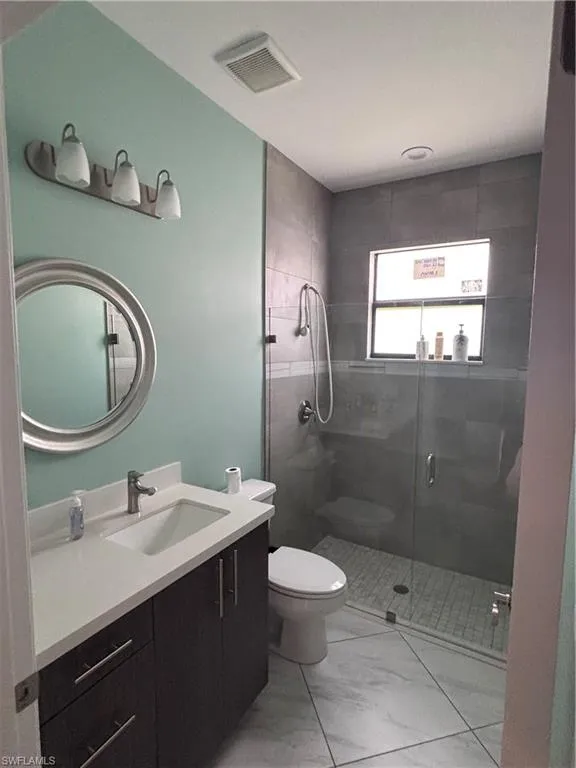 2360 Burton Avenue Fort Myers, FL 33907
