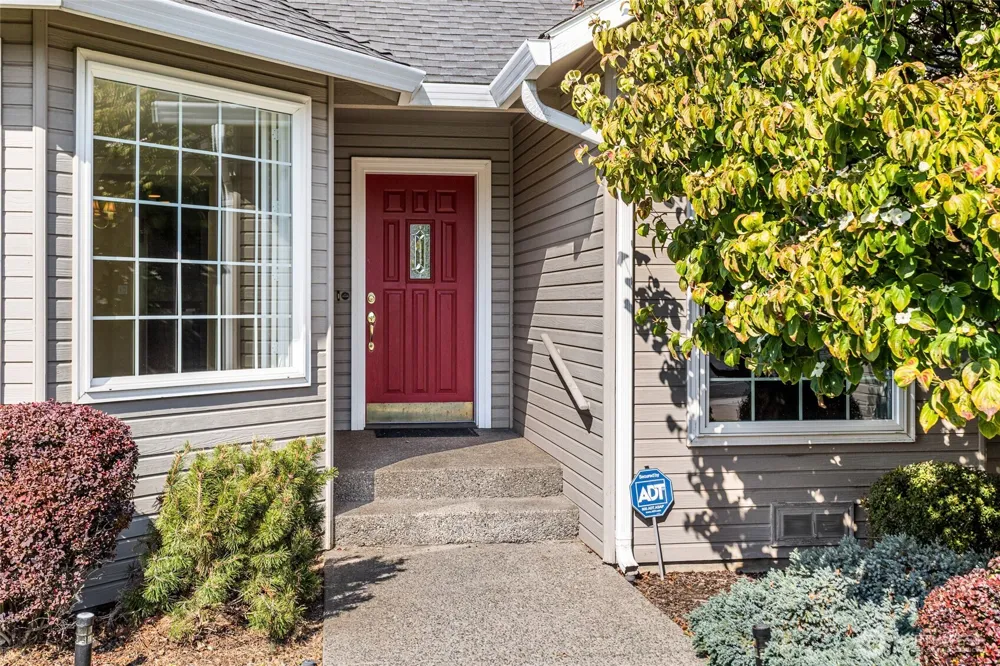 606 S 56th Avenue Yakima, WA 98908