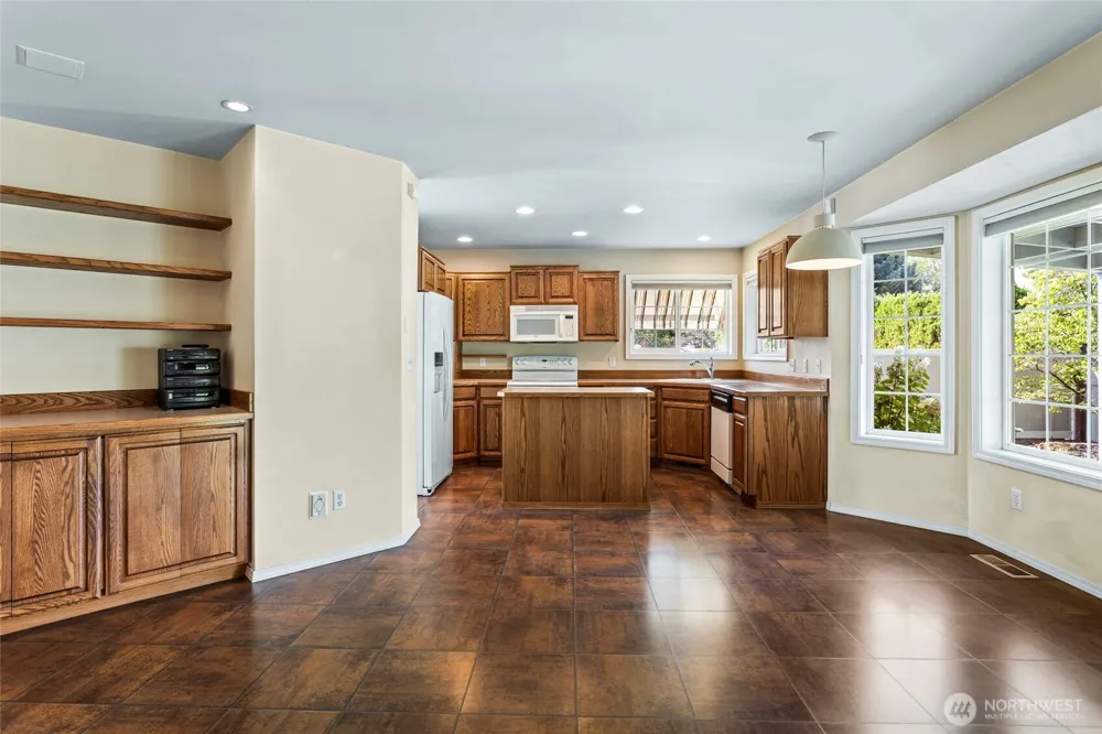 606 S 56th Avenue Yakima, WA 98908