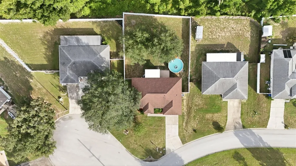 236 COUNTRY LAKES CIRCLE Groveland, FL 34736
