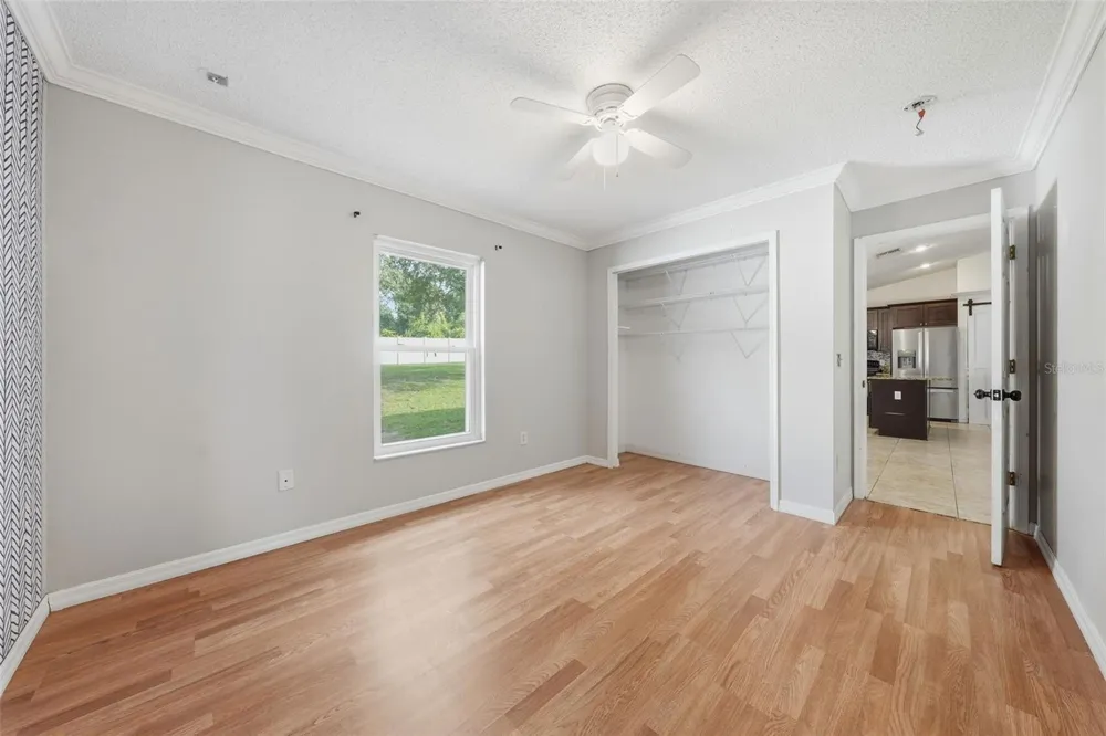 236 COUNTRY LAKES CIRCLE Groveland, FL 34736