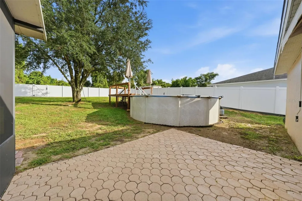 236 COUNTRY LAKES CIRCLE Groveland, FL 34736