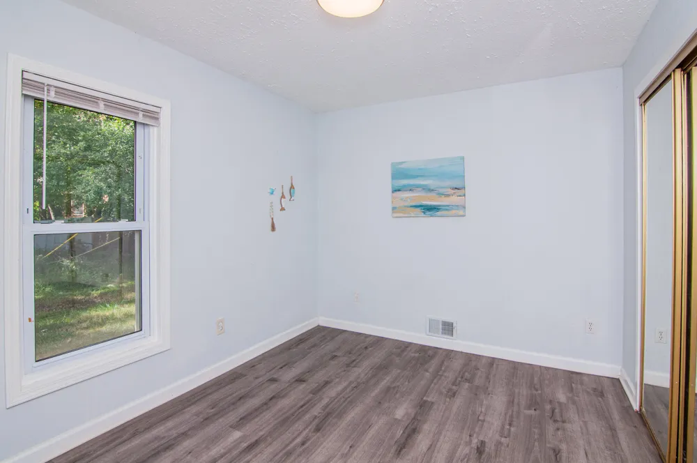 21411 Orchard Lake Road Farmington Hills City, MI 48336