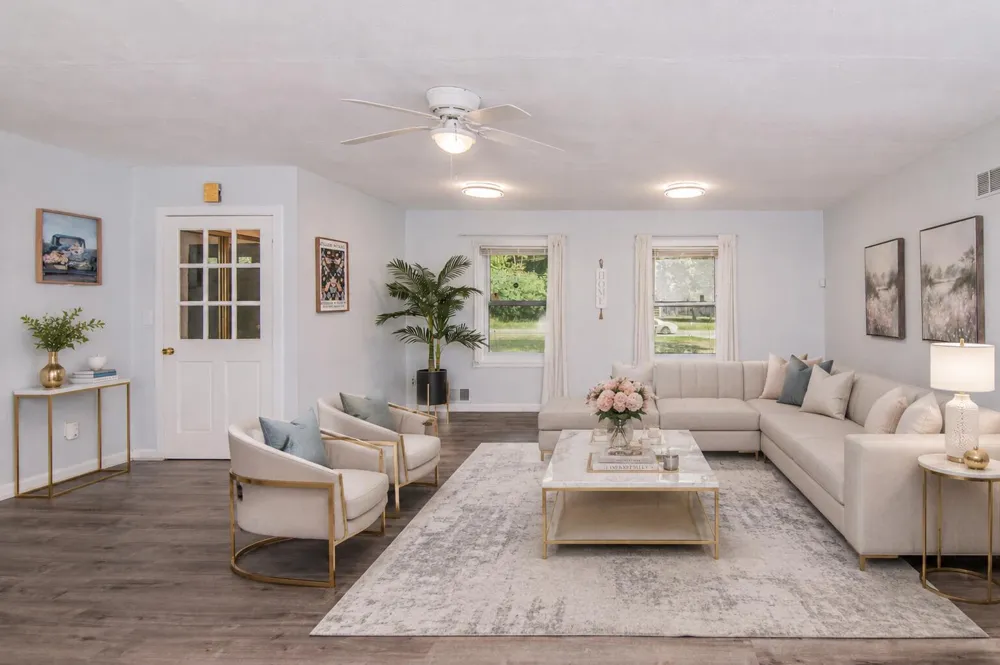 21411 Orchard Lake Road Farmington Hills City, MI 48336