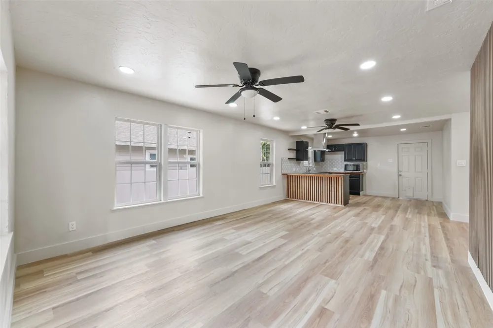 2520 Dell Street Fort Worth, TX 76111