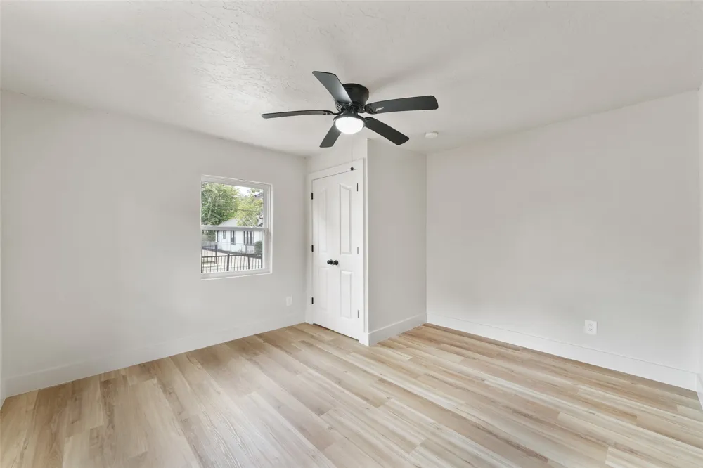 2520 Dell Street Fort Worth, TX 76111
