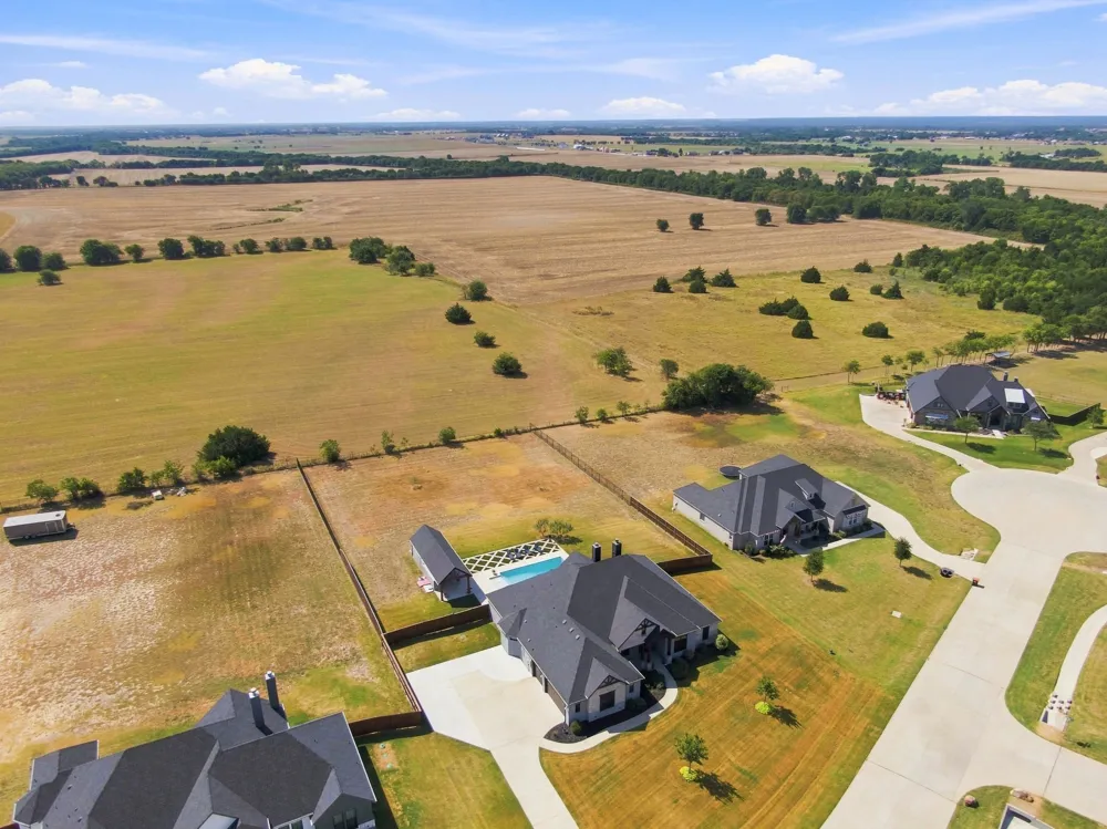 400 Dove Meadow Trail Waxahachie, TX 75167