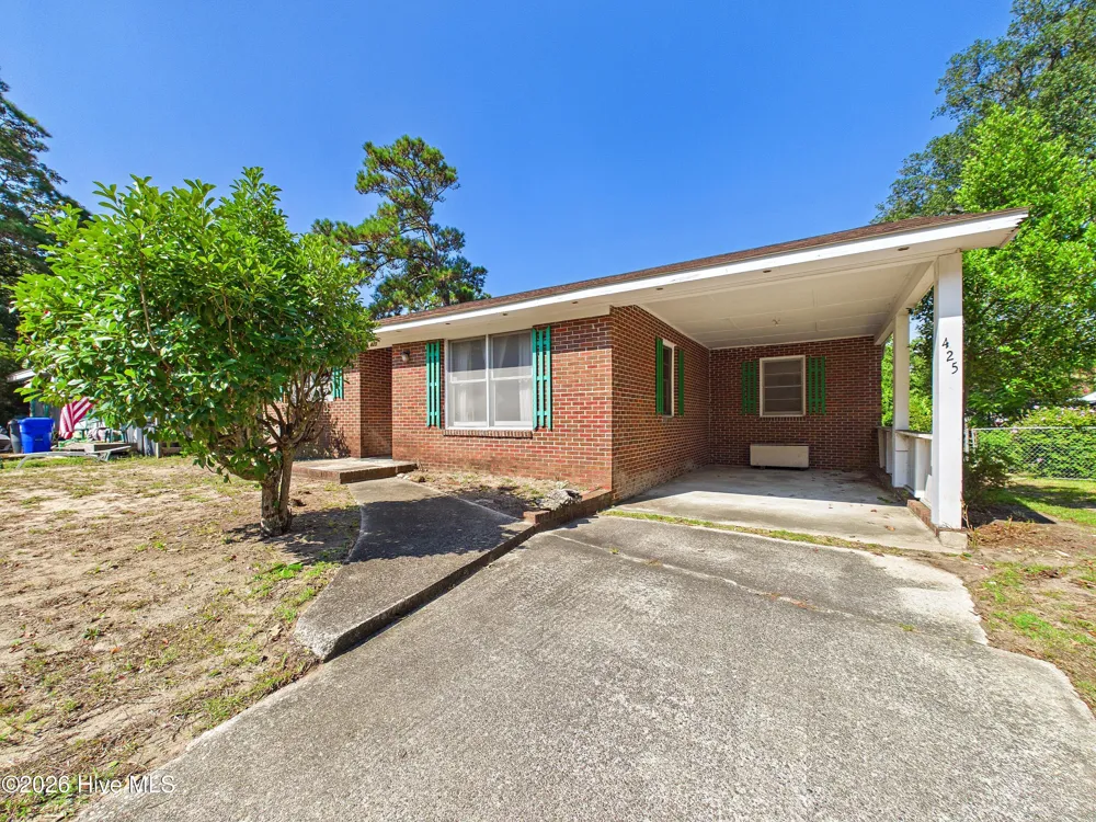 425 Norton Street Oak Island, NC 28465