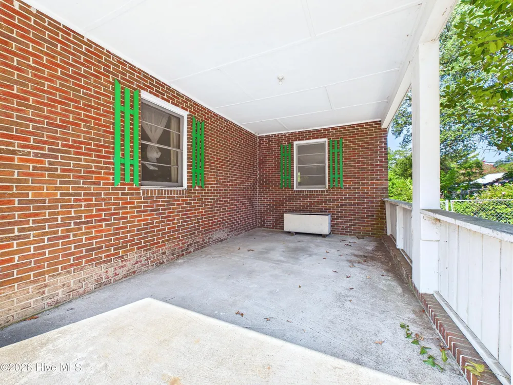 425 Norton Street Oak Island, NC 28465