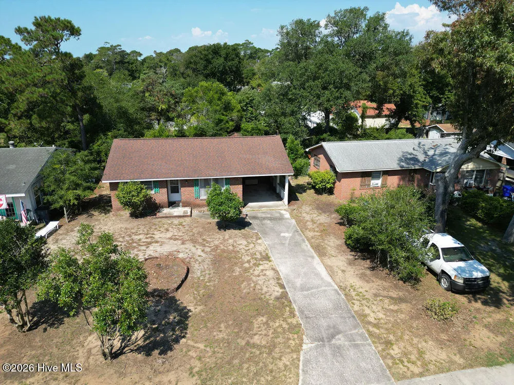 425 Norton Street Oak Island, NC 28465