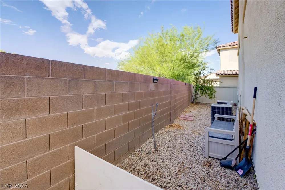 9144 Starling Wing Place Las Vegas, NV 89143