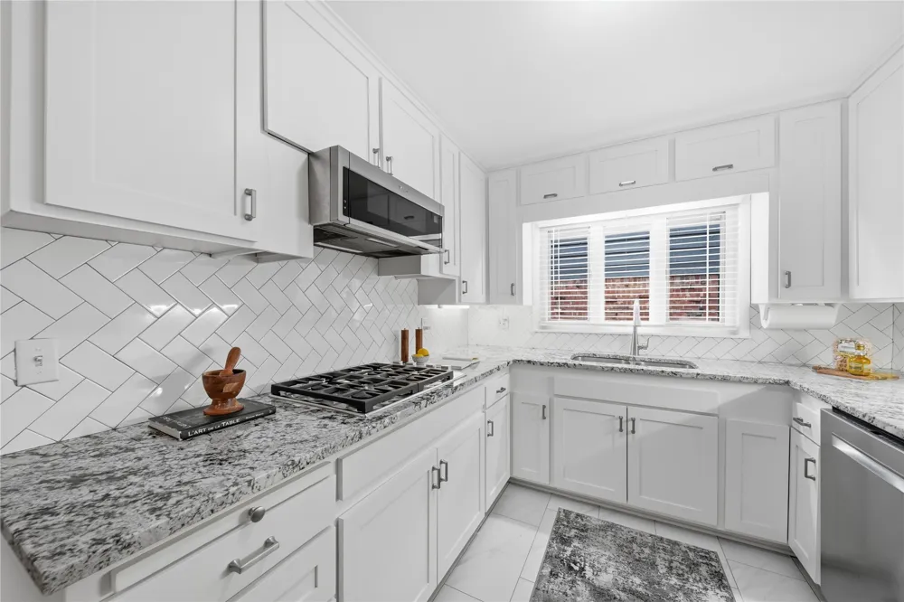 4326 E 60th Place Tulsa, OK 74135