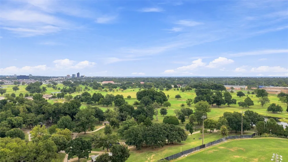 4326 E 60th Place Tulsa, OK 74135