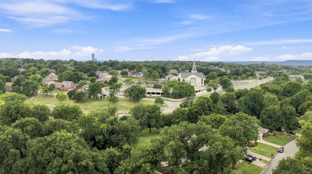 4326 E 60th Place Tulsa, OK 74135
