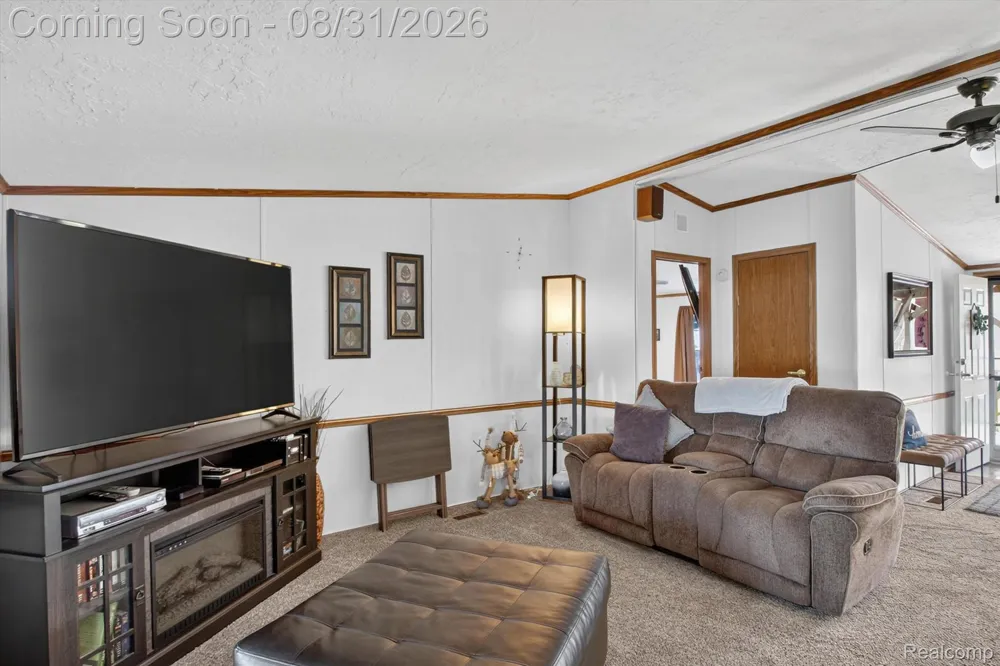 14151 E Tyler Dr Plymouth City, MI 48170