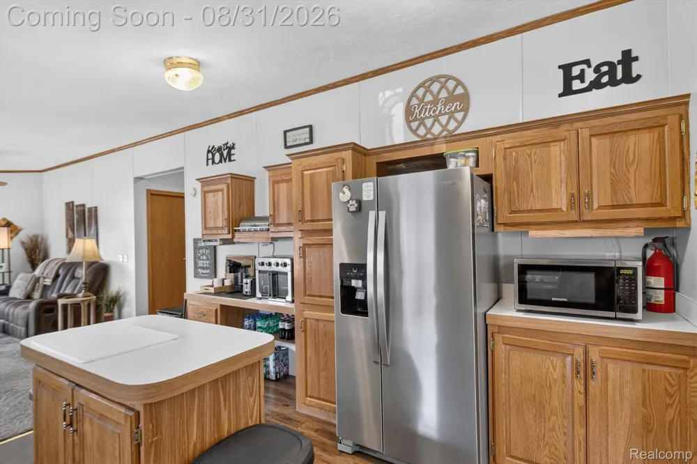 14151 E Tyler Dr Plymouth City, MI 48170
