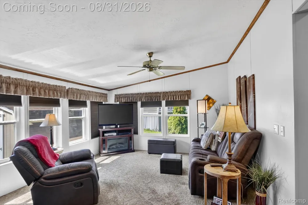 14151 E Tyler Dr Plymouth City, MI 48170