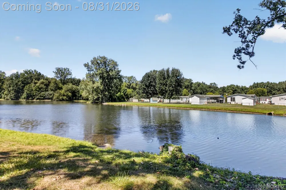 14151 E Tyler Dr Plymouth City, MI 48170
