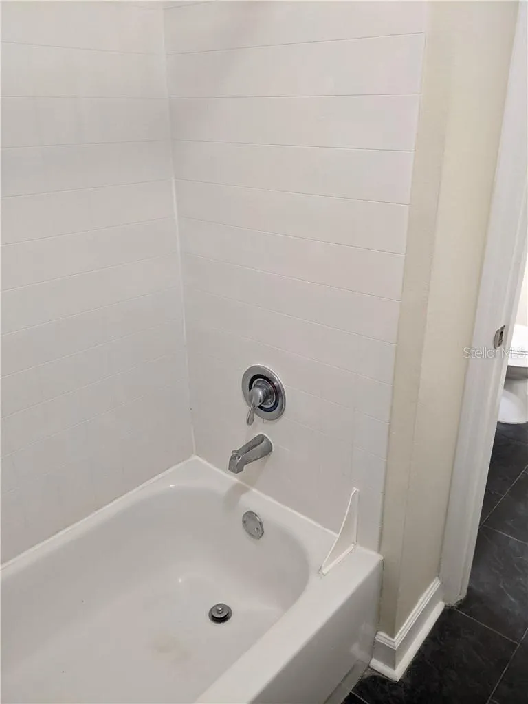 2031 DIXIE BELLE DRIVE #G Orlando, FL 32812