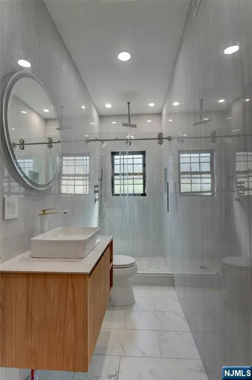 49 Longview Avenue Par-Troy Hills, NJ 07034