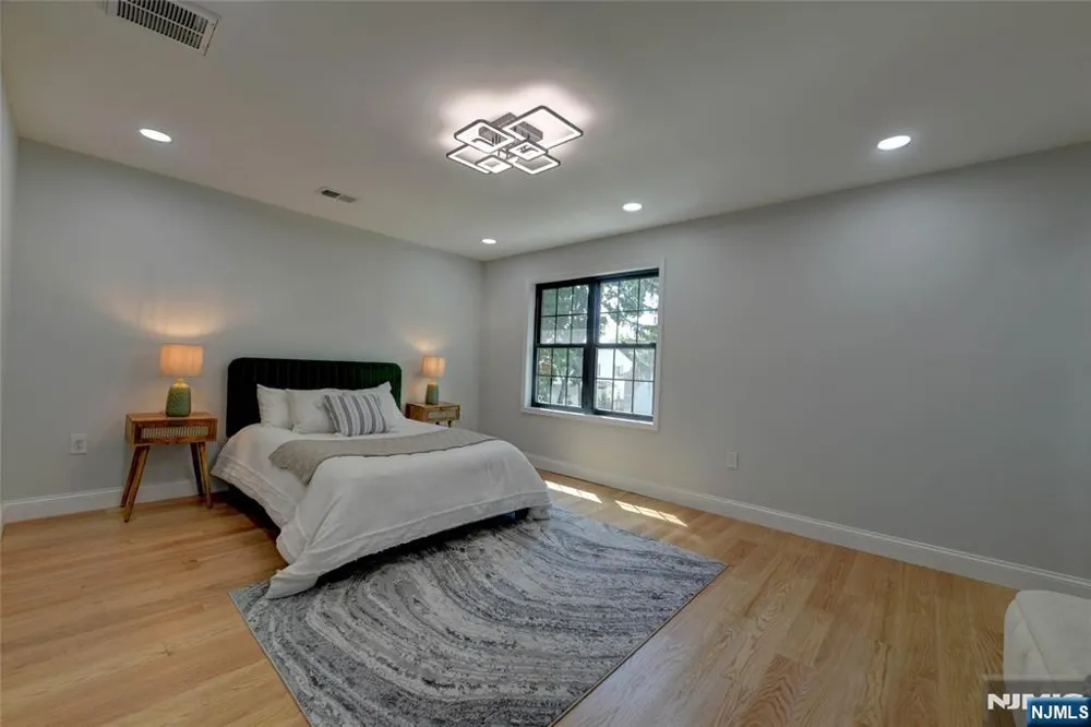 49 Longview Avenue Par-Troy Hills, NJ 07034