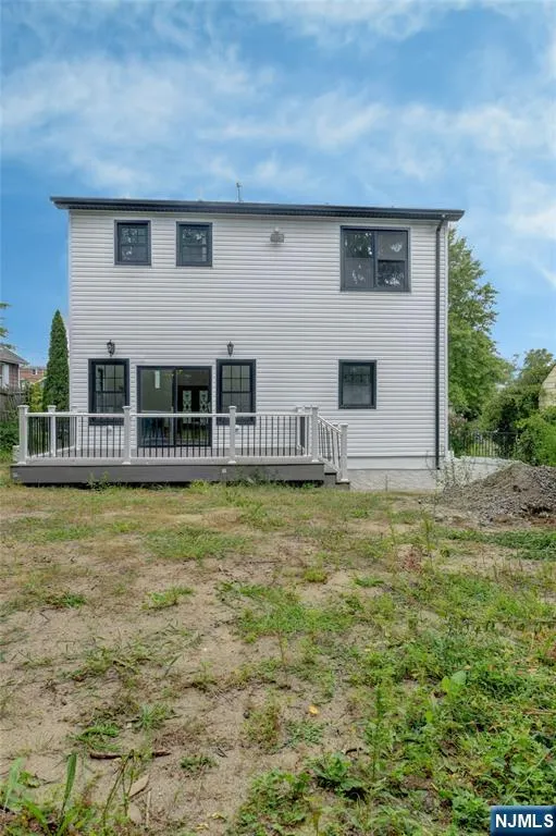49 Longview Avenue Par-Troy Hills, NJ 07034