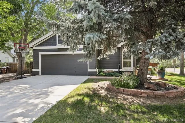 7100 Dry Creek Court Niwot, CO 80503