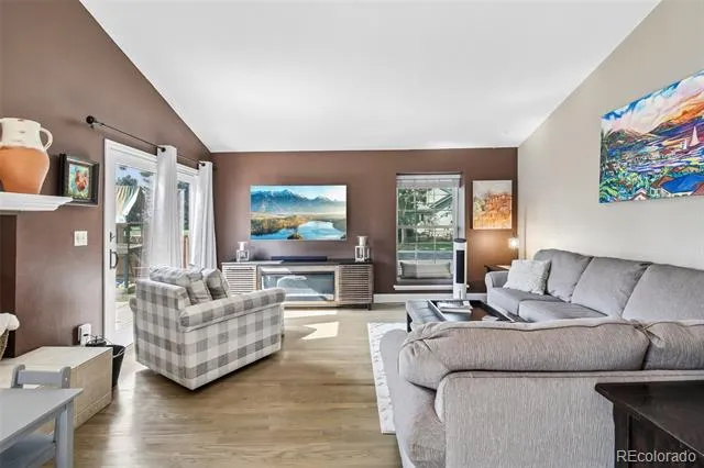 7100 Dry Creek Court Niwot, CO 80503