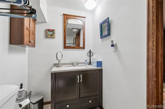 7100 Dry Creek Court Niwot, CO 80503