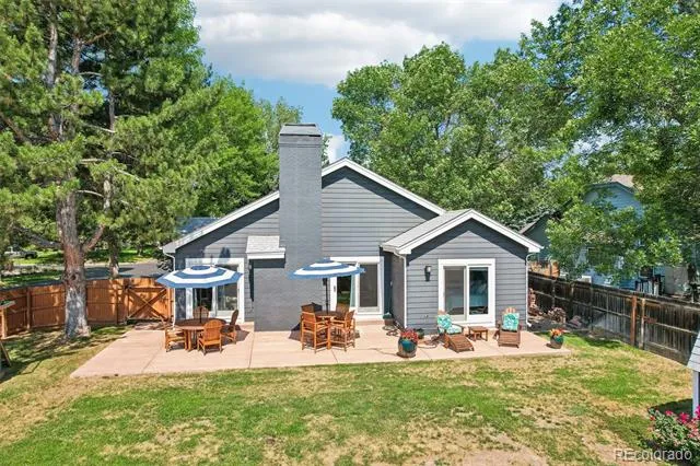 7100 Dry Creek Court Niwot, CO 80503
