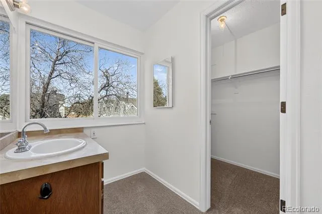 11648 E Cedar Avenue Aurora, CO 80012