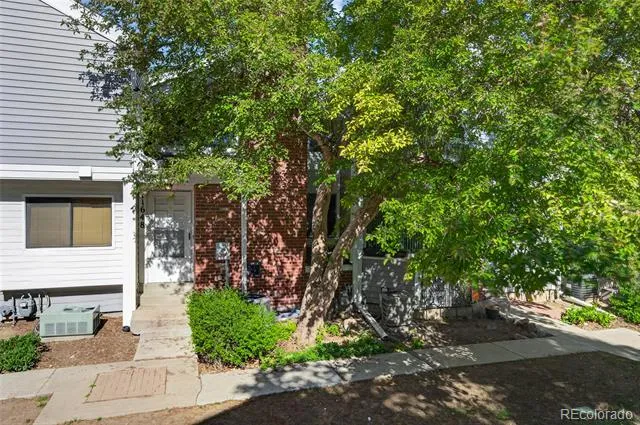 11648 E Cedar Avenue Aurora, CO 80012