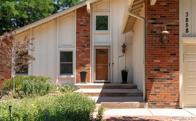 3858 S Hannibal Street Aurora, CO 80013
