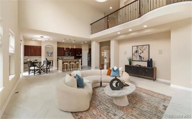 10488 Bluffmont Drive Lone Tree, CO 80124