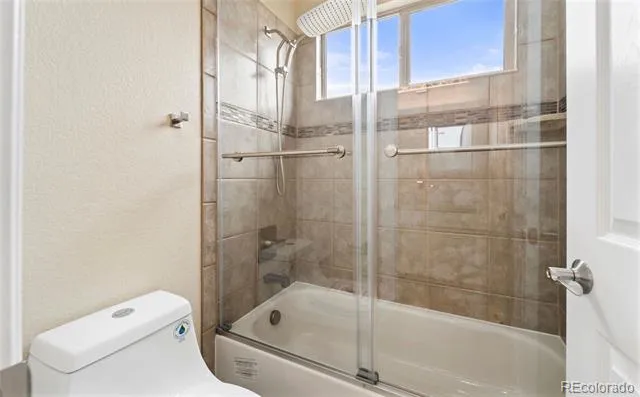 10488 Bluffmont Drive Lone Tree, CO 80124