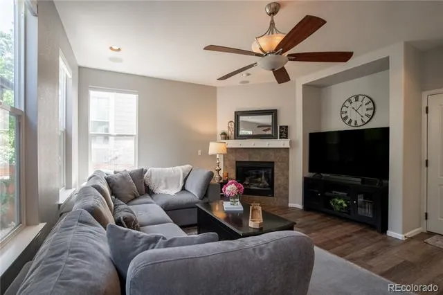 10468 Applebrook Circle Highlands Ranch, CO 80130