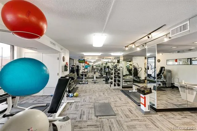 1020 15th Street #19M Denver, CO 80202