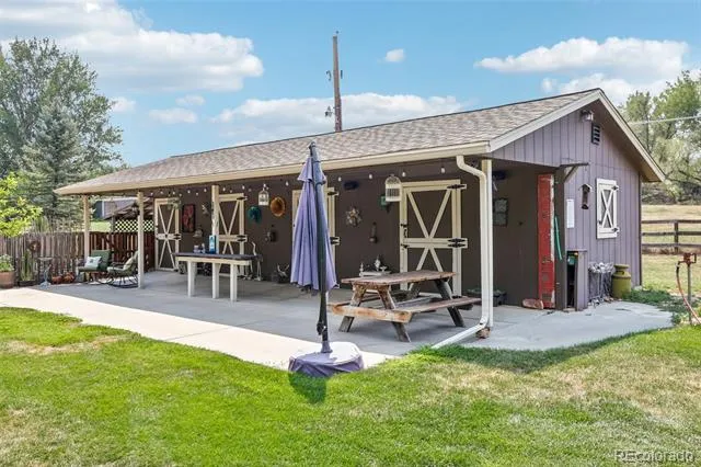 7922 Meadow Lake Road Niwot, CO 80503