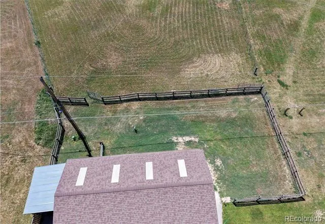 7922 Meadow Lake Road Niwot, CO 80503