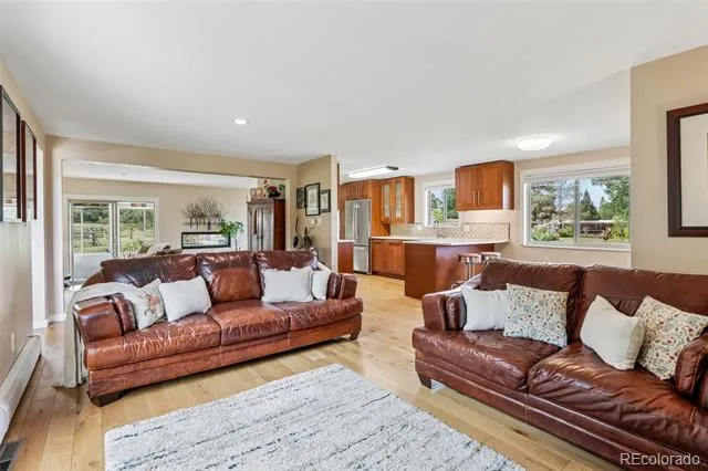 7922 Meadow Lake Road Niwot, CO 80503