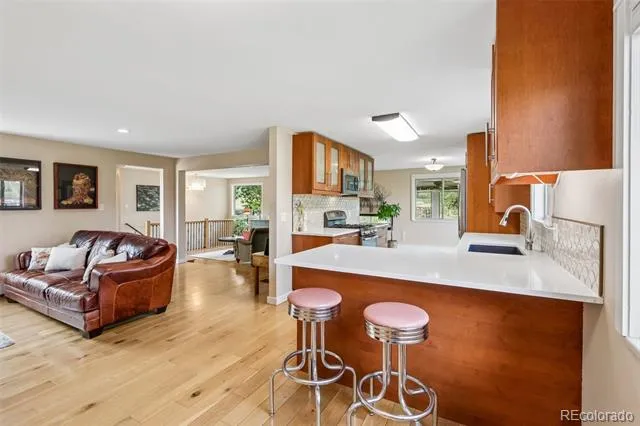 7922 Meadow Lake Road Niwot, CO 80503