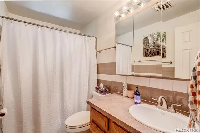 5550 Holland Drive Arvada, CO 80002