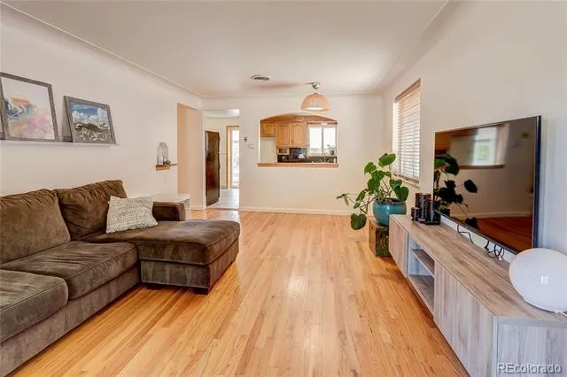 5550 Holland Drive Arvada, CO 80002