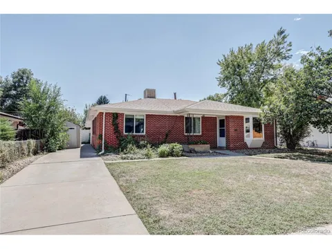 5550 Holland Drive
