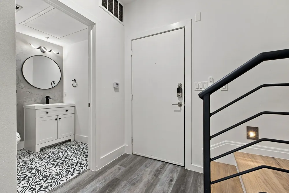 4108 Office Parkway #124 Dallas, TX 75204