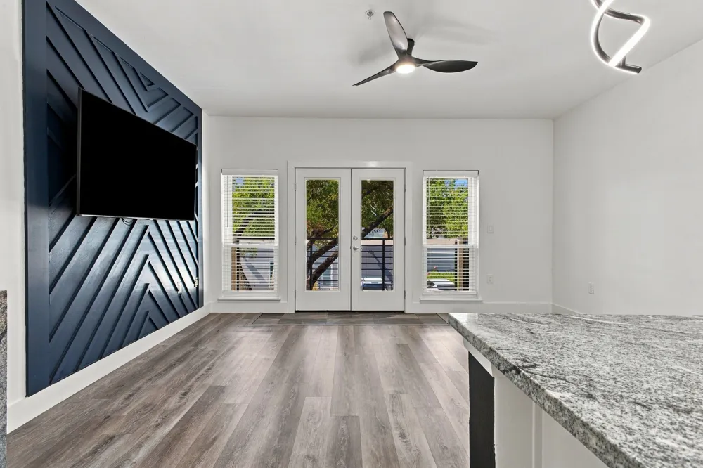 4108 Office Parkway #124 Dallas, TX 75204
