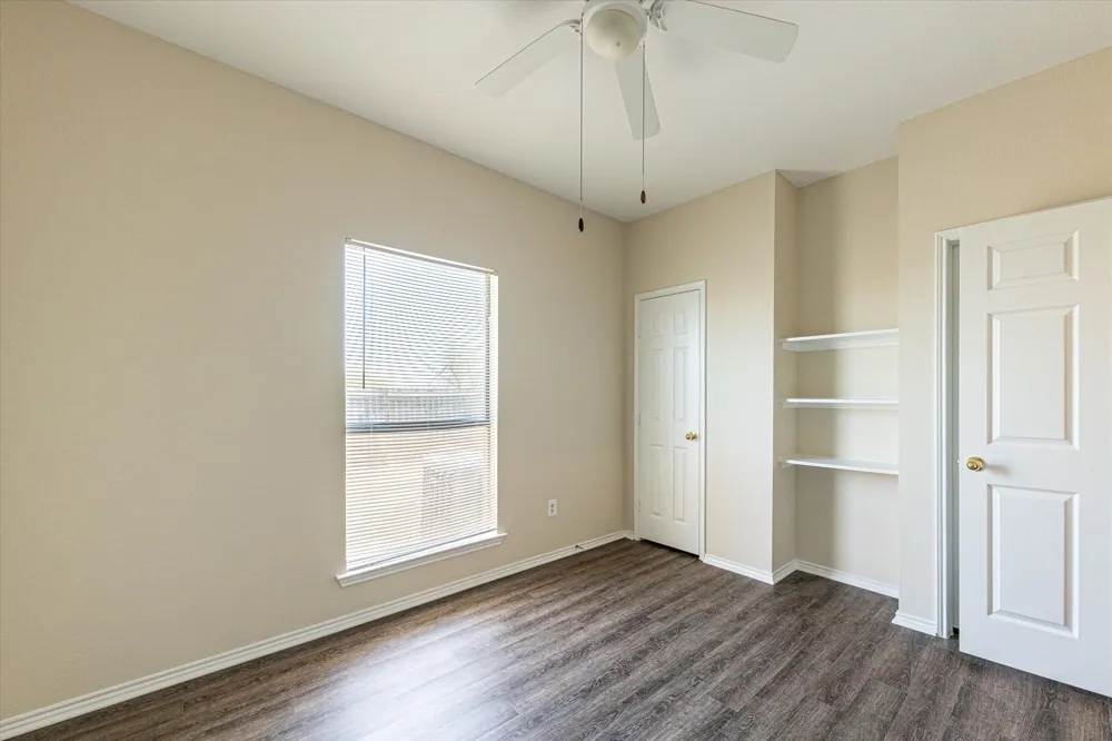 102 Collett Court Weatherford, TX 76088